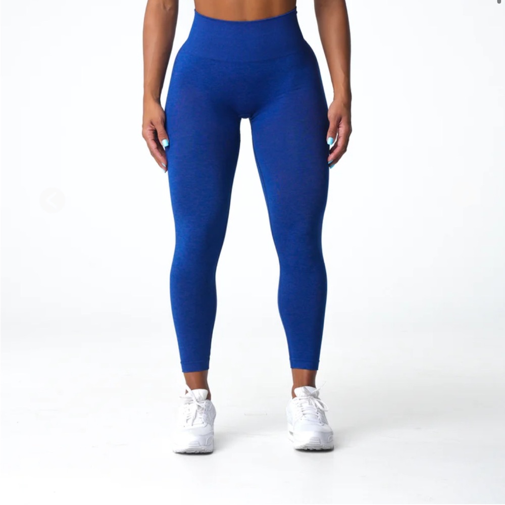 NVGTN AZURE BLUE SHAPE SEAMLESS LEGGINGS